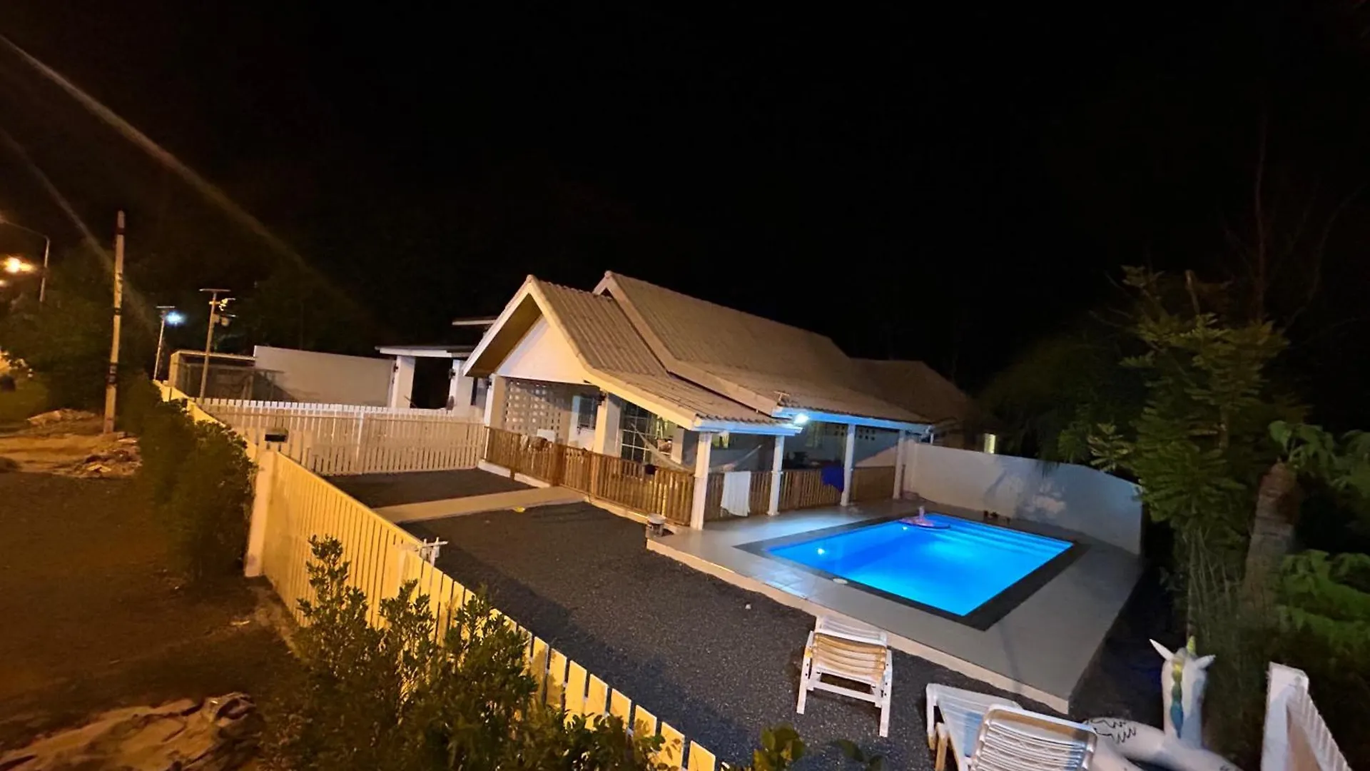 3 Bedroom & Loft Pool Villa Copacolanta Ko Lanta