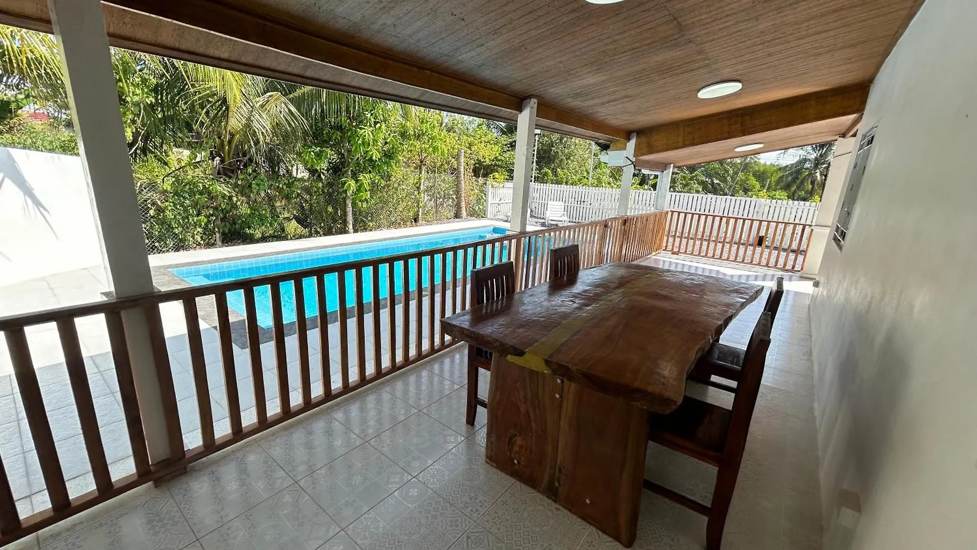 3 Bedroom & Loft Pool Villa Copacolanta Ko Lanta